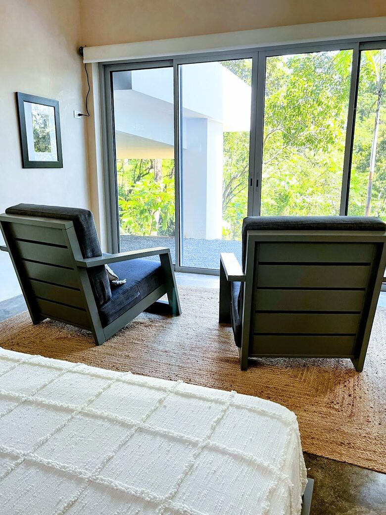 Modern Costa Rica Getaway - Black Beauty, Costa Rica