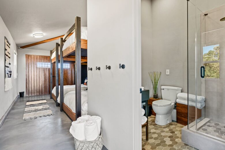 Oak & Ocean Ranch - Ojai, California