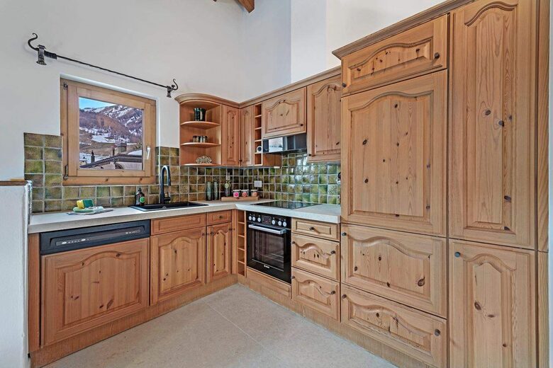 Celerina "Loga Elegance" | 1 Bedroom Apartment. - Celerina, Switzerland