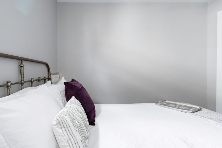 Historic Gem Walking Distance to King St - Charleston, South Carolina