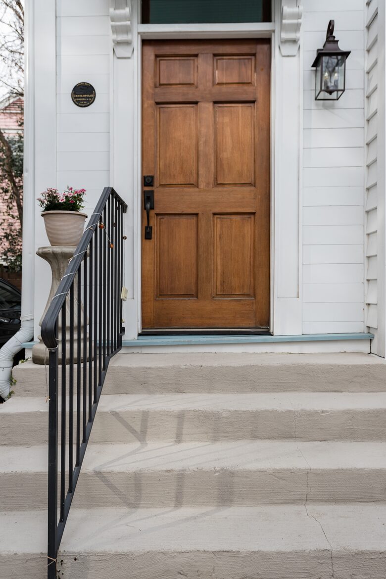 Historic Gem Walking Distance to King St - Charleston, South Carolina