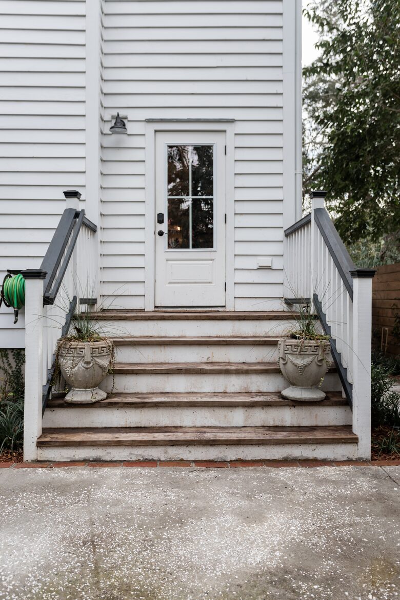 Historic Gem Walking Distance to King St - Charleston, South Carolina