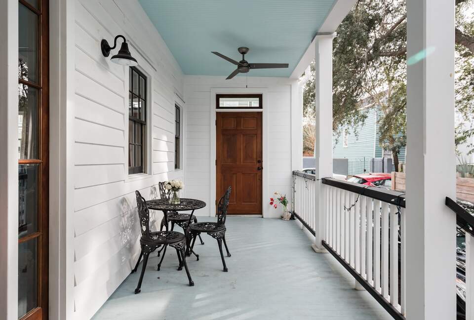 Historic Gem Walking Distance to King St - Charleston, South Carolina