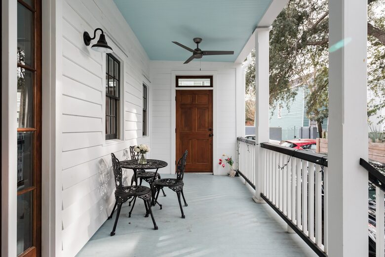 Historic Gem Walking Distance to King St - Charleston, South Carolina