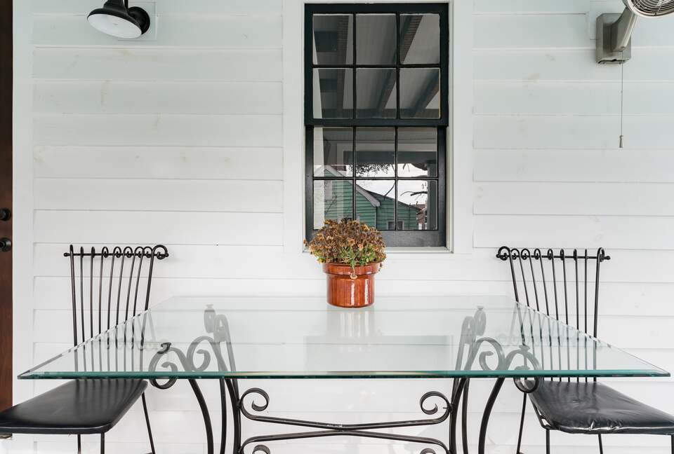 Historic Gem Walking Distance to King St - Charleston, South Carolina