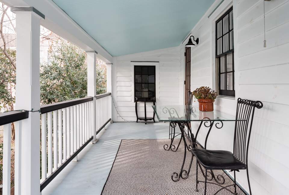 Historic Gem Walking Distance to King St - Charleston, South Carolina