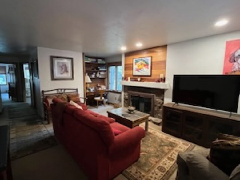 Golden Peak Creekside - Vail, Colorado