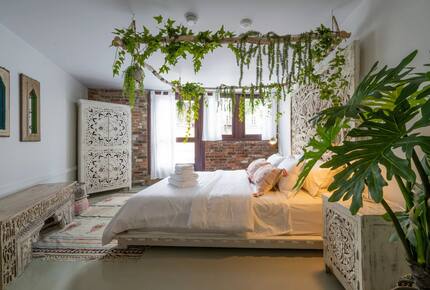 Exclusive 6 bed, 6 bath residence in Old Montreal - Montreal, Canada