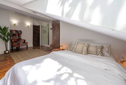 Exclusive 6 bed, 6 bath residence in Old Montreal - Montreal, Canada