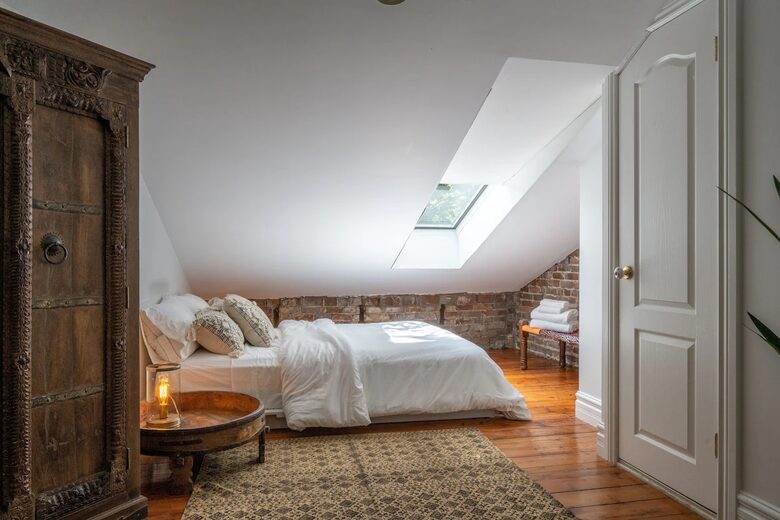 Exclusive 6 bed, 6 bath residence in Old Montreal - Montreal, Canada