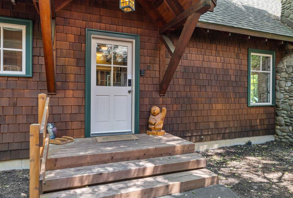 Cabin in Metolius River Resort | Outdoor haven for golfers, adventure, and nature enthusiasts - Camp Sherman, Oregon