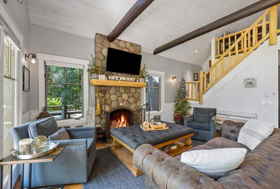 Cabin in Metolius River Resort | Outdoor haven for golfers, adventure, and nature enthusiasts - Camp Sherman, Oregon