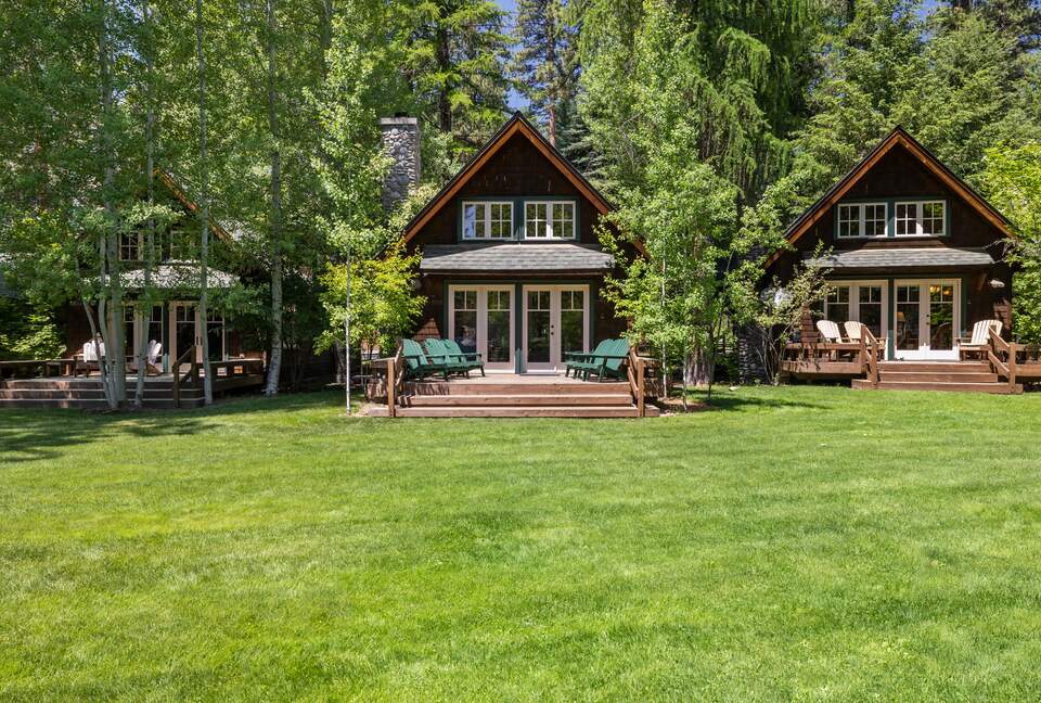 Cabin in Metolius River Resort | Outdoor haven for golfers, adventure, and nature enthusiasts - Camp Sherman, Oregon