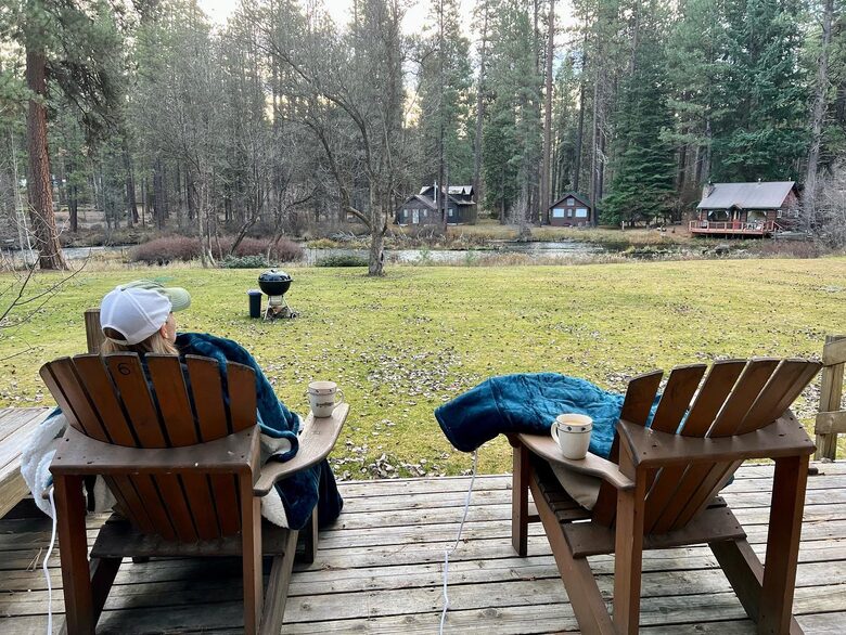 Cabin in Metolius River Resort | Outdoor haven for golfers, adventure, and nature enthusiasts - Camp Sherman, Oregon