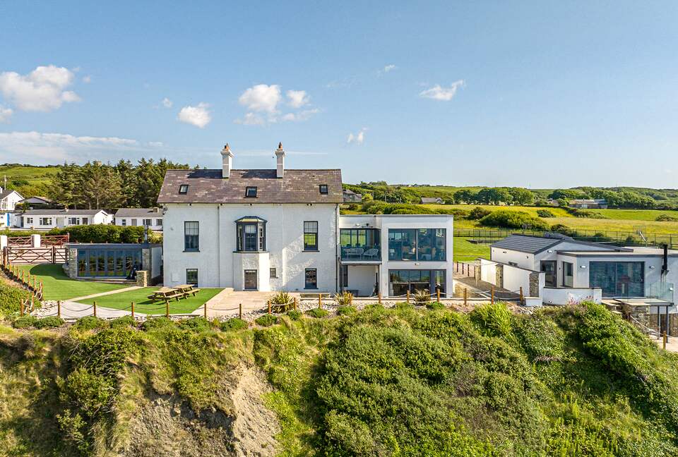 Oceanfront Cliff House with a Tennis Court - Rossnowlagh, Ireland