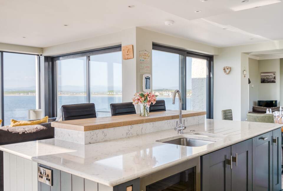 Oceanfront Cliff House with a Tennis Court - Rossnowlagh, Ireland