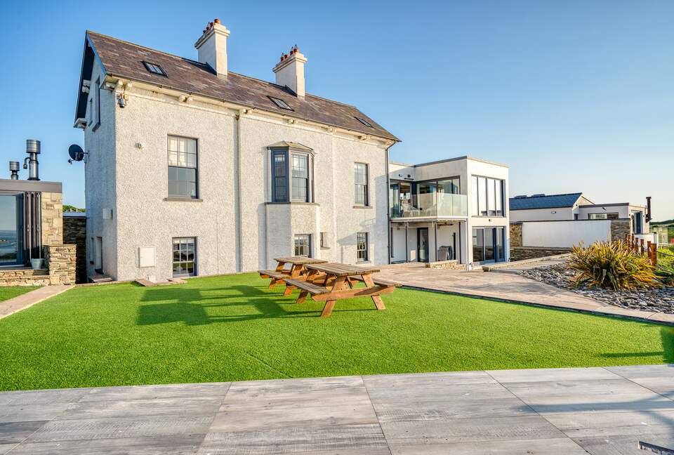 Oceanfront Cliff House with a Tennis Court - Rossnowlagh, Ireland