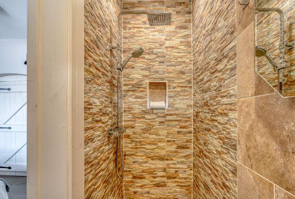 Oceanfront Cliff House with a Tennis Court - Rossnowlagh, Ireland