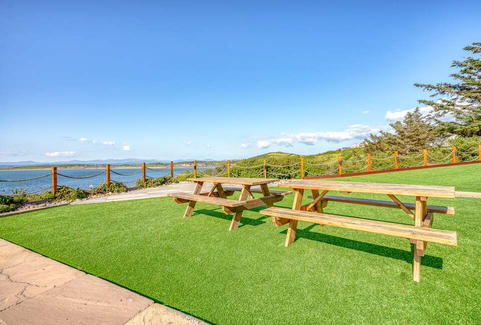 Oceanfront Cliff House with a Tennis Court - Rossnowlagh, Ireland