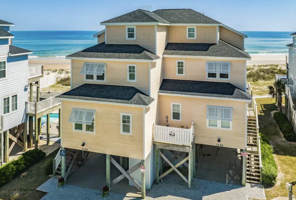 Peachy Views | Beachfront Retreat - North Topsail Beach, North Carolina