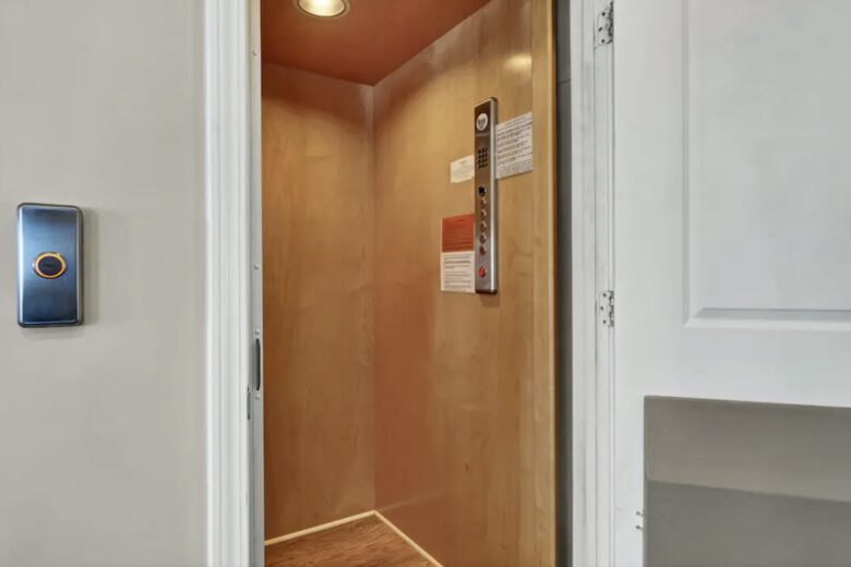 Peachy Views | Beachfront Retreat - North Topsail Beach, North Carolina