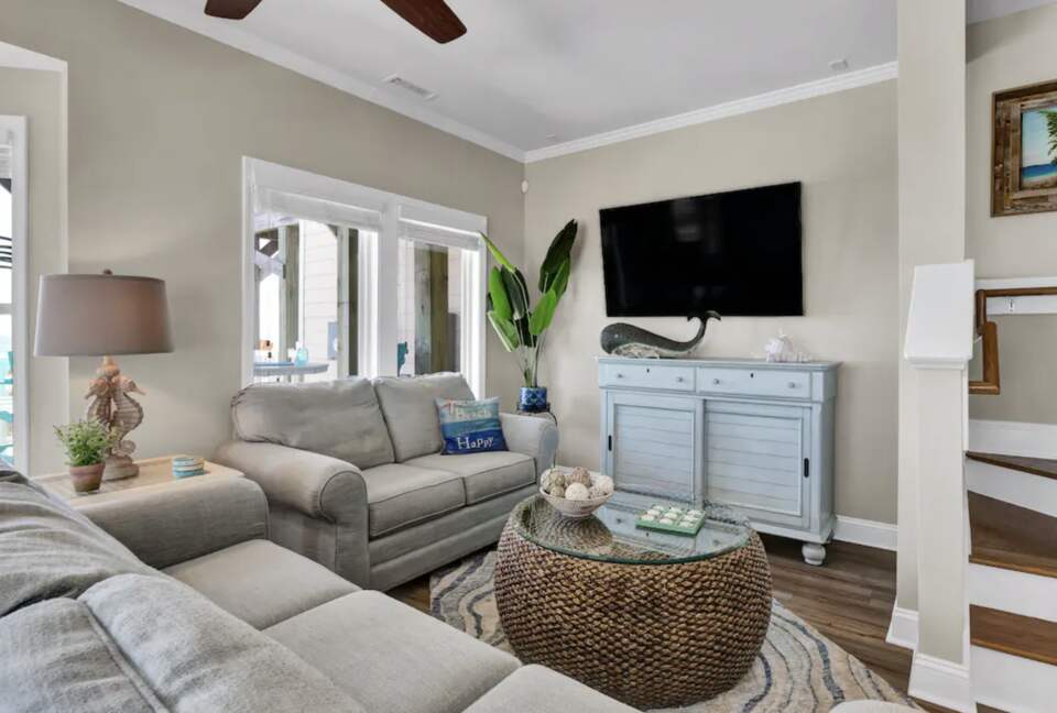 Peachy Views | Beachfront Retreat - North Topsail Beach, North Carolina