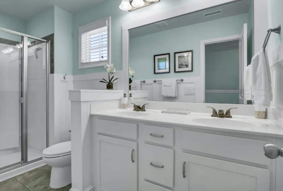 Peachy Views | Beachfront Retreat - North Topsail Beach, North Carolina