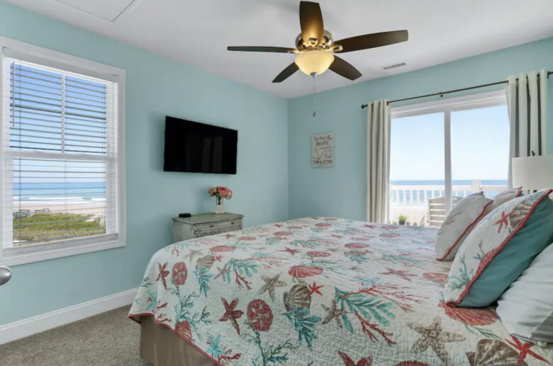 Peachy Views | Beachfront Retreat - North Topsail Beach, North Carolina