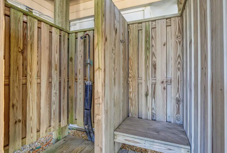 Peachy Views | Beachfront Retreat - North Topsail Beach, North Carolina