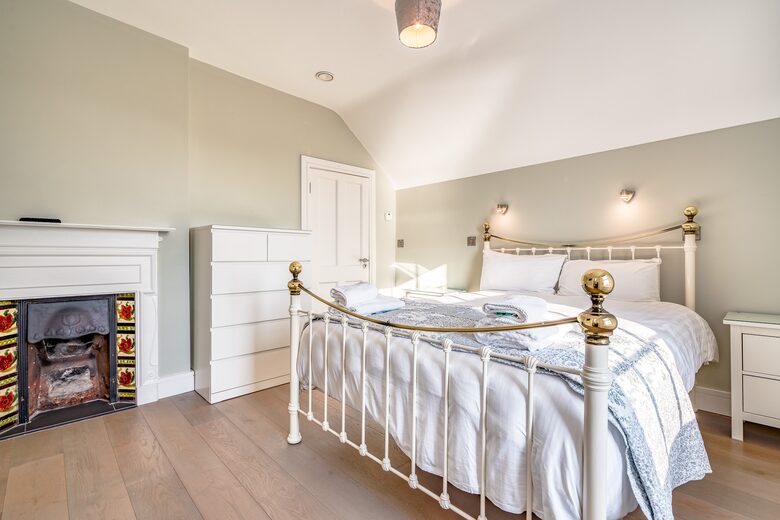 Oceanfront Cliff House with a Tennis Court - Rossnowlagh, Ireland