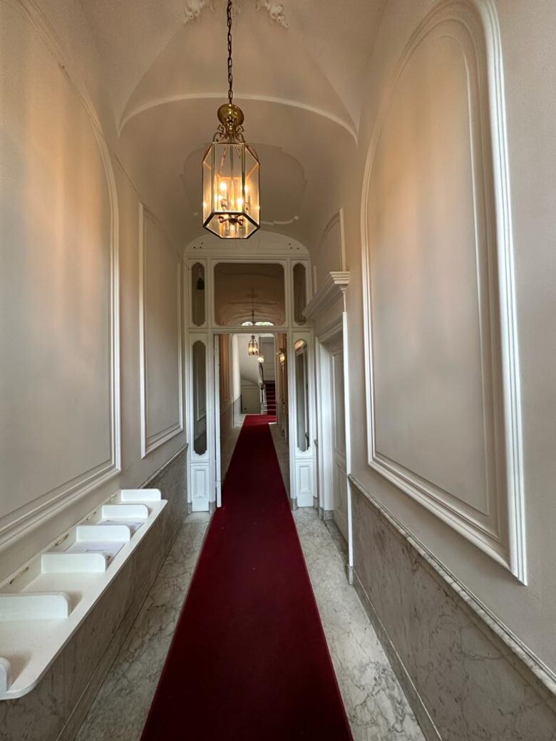 Luxury Canal House - Amsterdam, Netherlands