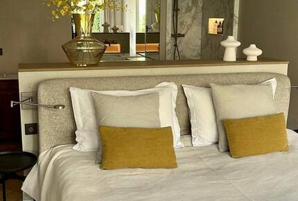 Luxury Canal House - Amsterdam, Netherlands