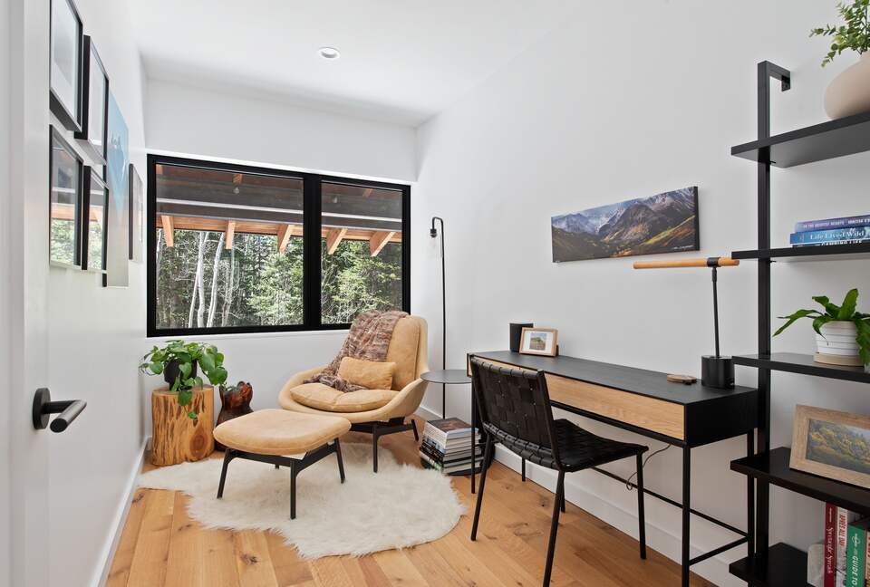 New Mountain Modern Home in the Trees - Crested Butte, Colorado