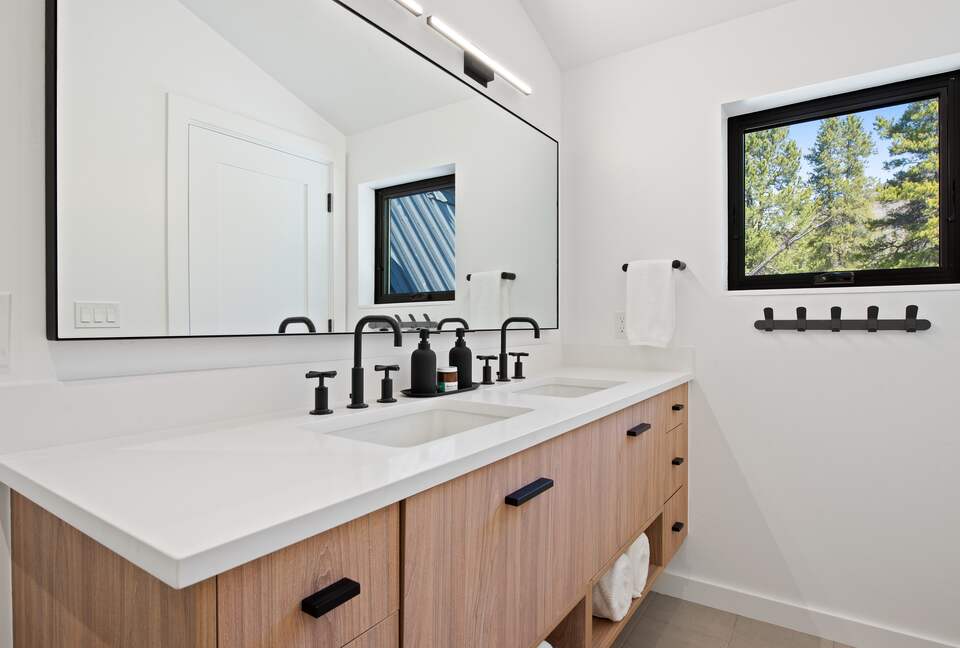 New Mountain Modern Home in the Trees - Crested Butte, Colorado