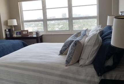 Marine Tower Retreat - Fort Lauderdale, Florida