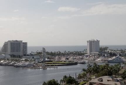 Marine Tower Retreat - Fort Lauderdale, Florida