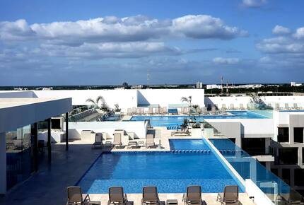 Ipana | Luxury Apartment - Playa del Carmen, Mexico