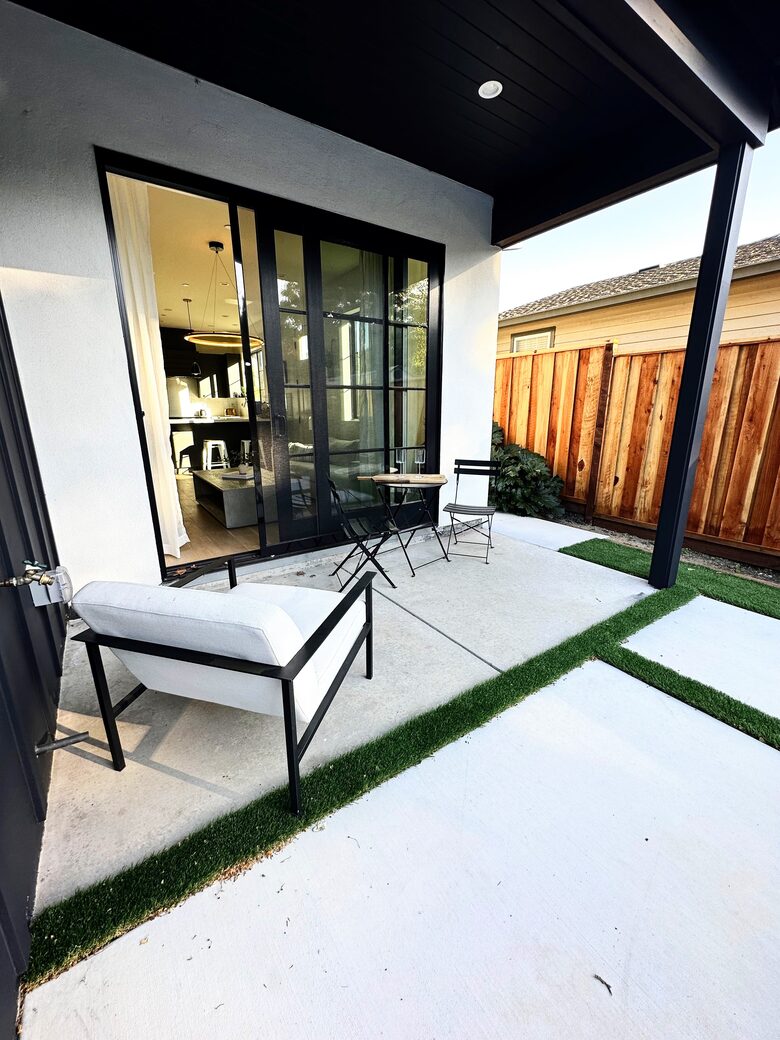New & Modern Casita; Easy Walk to Town! - Danville, California