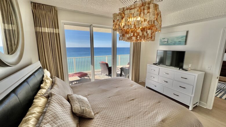Tropic Winds | Beachfront Villa - Panama City Beach, Florida
