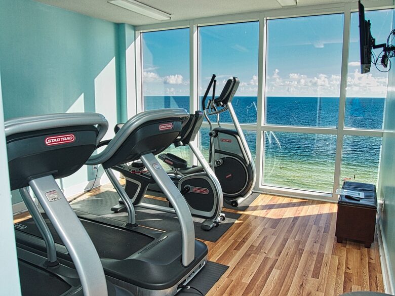 Tropic Winds | Beachfront Villa - Panama City Beach, Florida