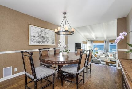 Stunning ocean view home on quiet beach in Malibu - Malibu, California