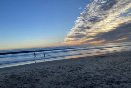 Stunning ocean view home on quiet beach in Malibu - Malibu, California
