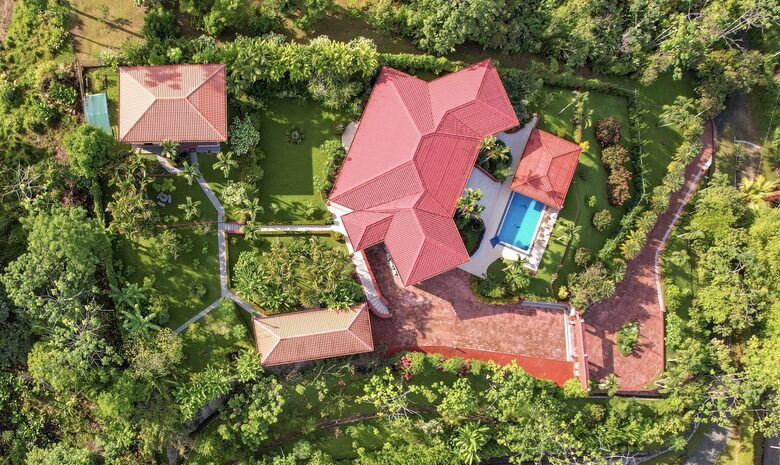 Topanga Villa - Ojochal, Costa Rica