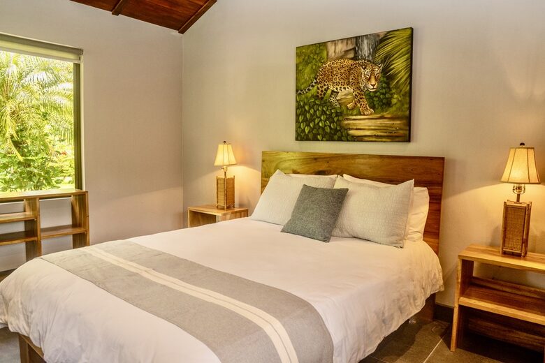 Topanga Villa - Ojochal, Costa Rica