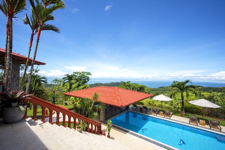 Topanga Villa - Ojochal, Costa Rica