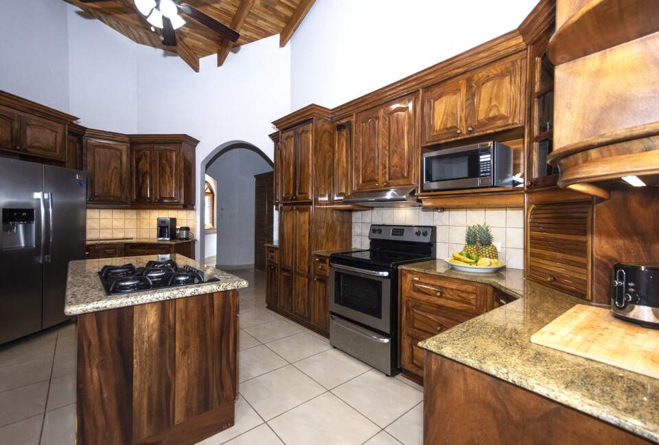 Topanga Villa - Ojochal, Costa Rica