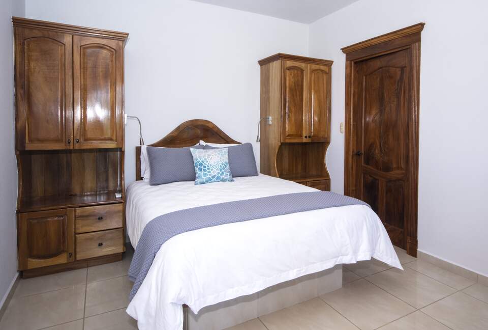 Topanga Villa - Ojochal, Costa Rica