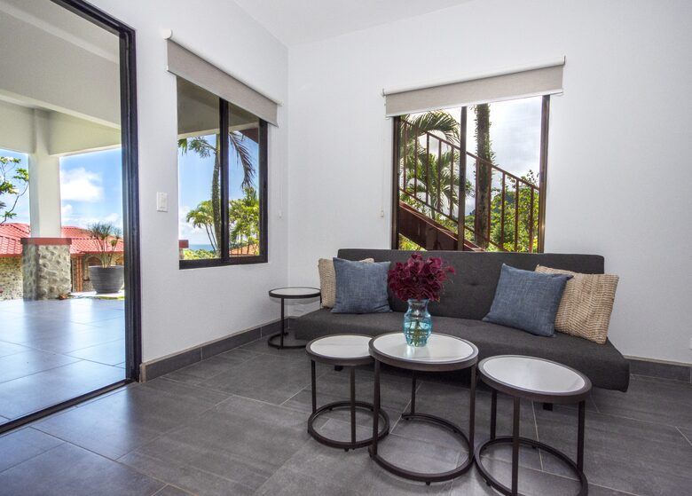 Topanga Villa - Ojochal, Costa Rica