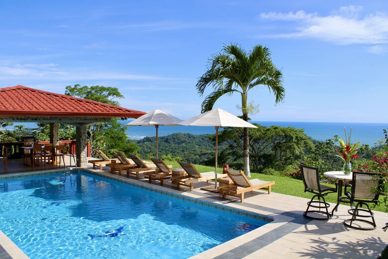 Topanga Villa - Ojochal, Costa Rica