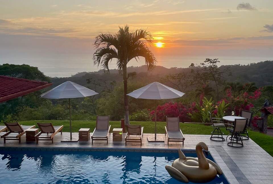 Topanga Villa - Ojochal, Costa Rica